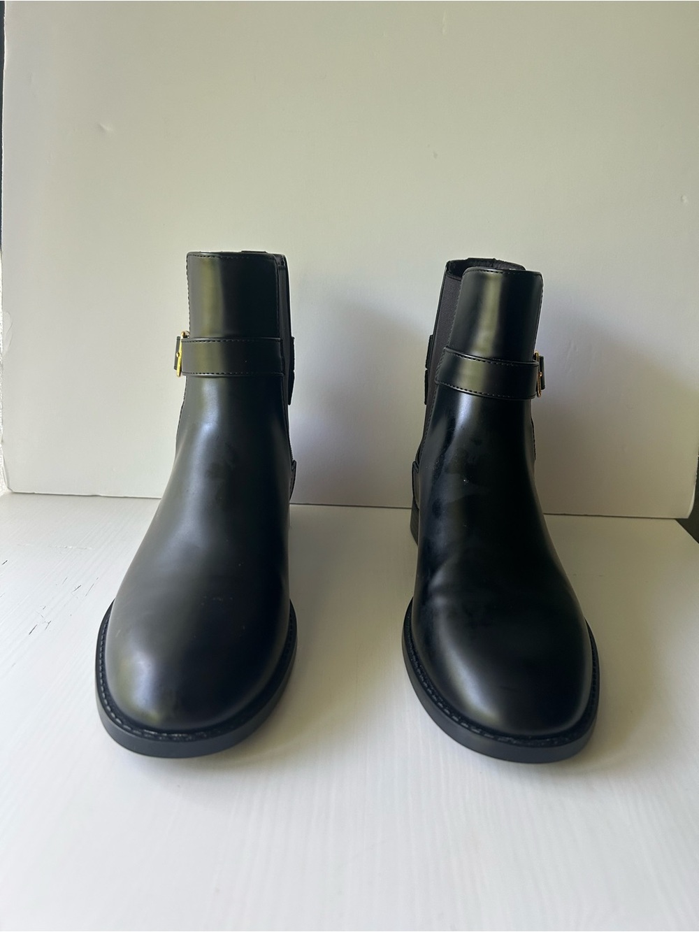 Mango MGO Piero Black Women's Chelsea Boots with Elastic and Gold Side Buckle - Picture 2 of 10